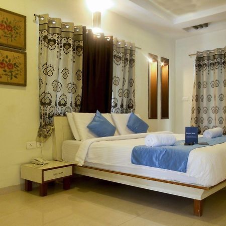 Fabhotel Comfort Inn Hitech City Hyderabad Exterior photo